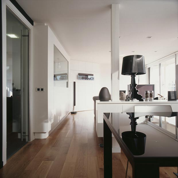 Modern Interior Design: Barcelona Top Floor Duplex By Susanna Cots ...